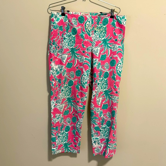 Lilly Pulitzer Pants - GUC Lilly Pulitzer Scorpion Bowl Capri 10